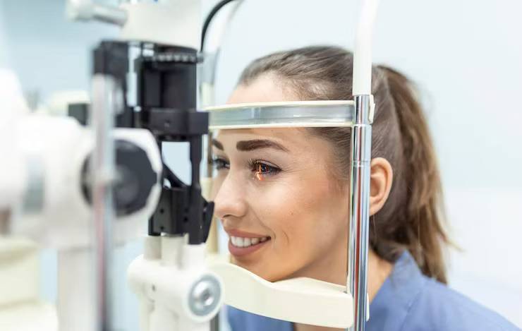 What Sets Mission Hills Eye Doctors Apart From Other Eye Care Providers?